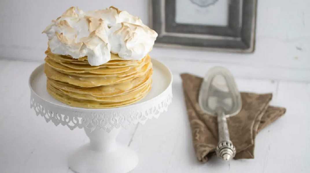 Pastel de crepas de limón: así puedes preparar este rico postre
