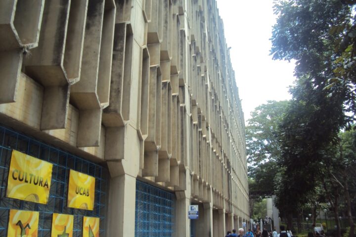 NIcolasito en la UCAB