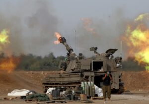 Israel afirma haber abatido a "numerosos" miembros de Hamás en unos 450 ataques en Gaza. EFE/EPA/ATEF SAFADI