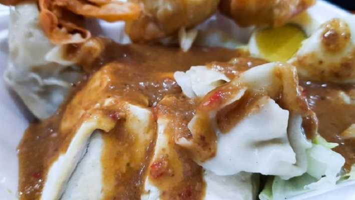 Mero con champiñones y salsa al chocolate