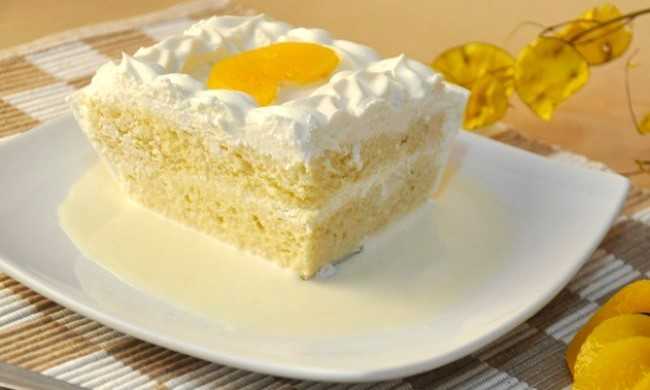 Pastel de 3 leches con durazno
