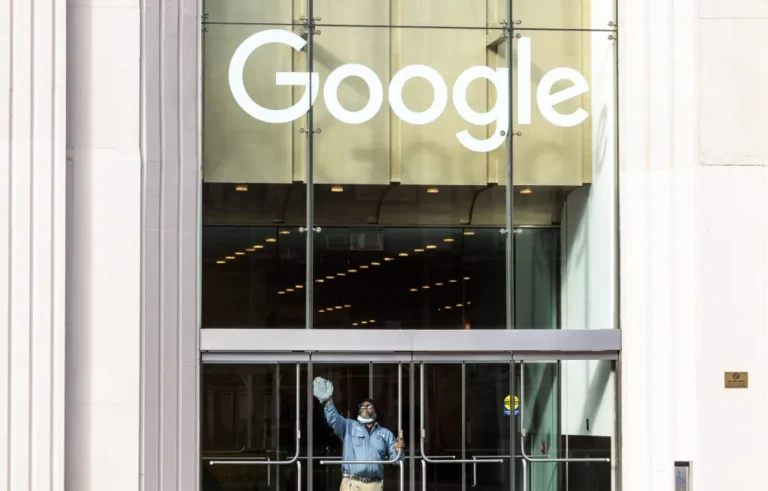 Vista del edificio de oficinas de Google, en Nueva York (EE.UU.). EFE/Justin Lane
