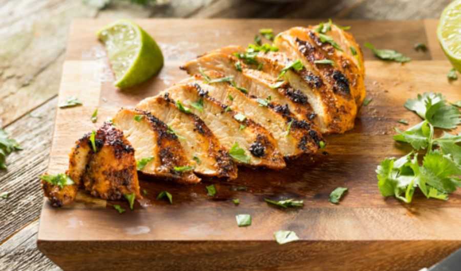 Pechugas asadas a las finas hierbas