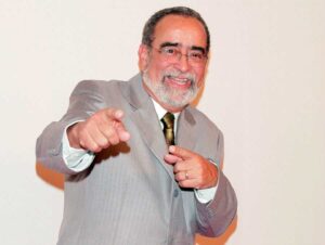 Andy Montañez sorprende a fans con mensaje