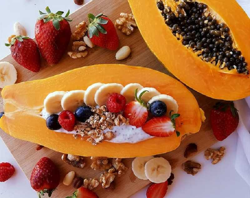 Lechosa con yogur y granola: rica receta para tu desayuno