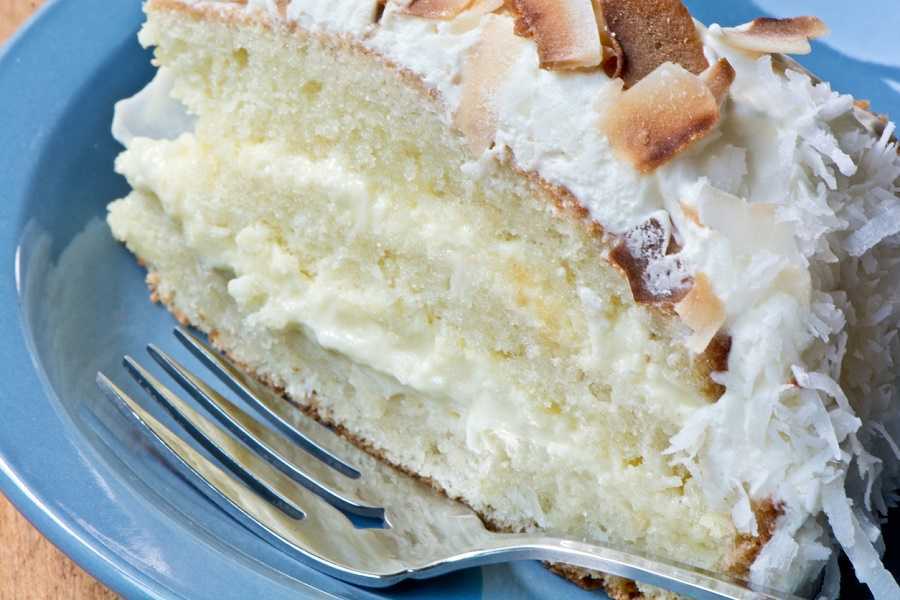 Pastel de yogur con coco: prepara este sabroso postre en casa