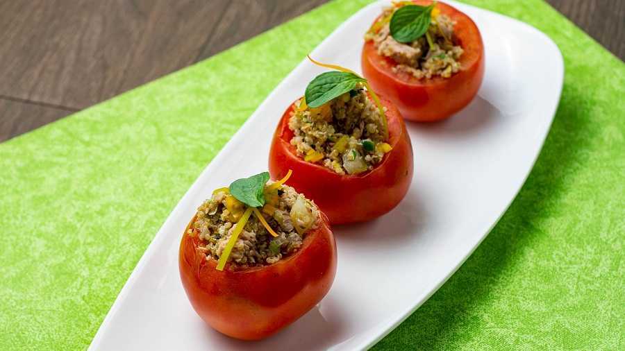 Tomates rellenos de carne: prepara esta sabrosa receta para cenar
