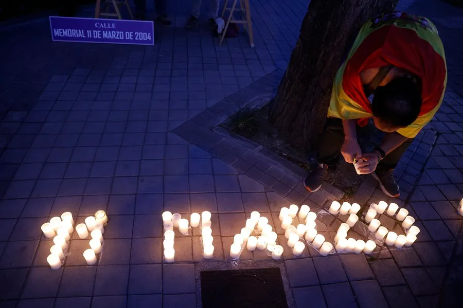 Homenaje a las víctimas de los atentados del 11M. EFE/ Juan Carlos Hidalgo