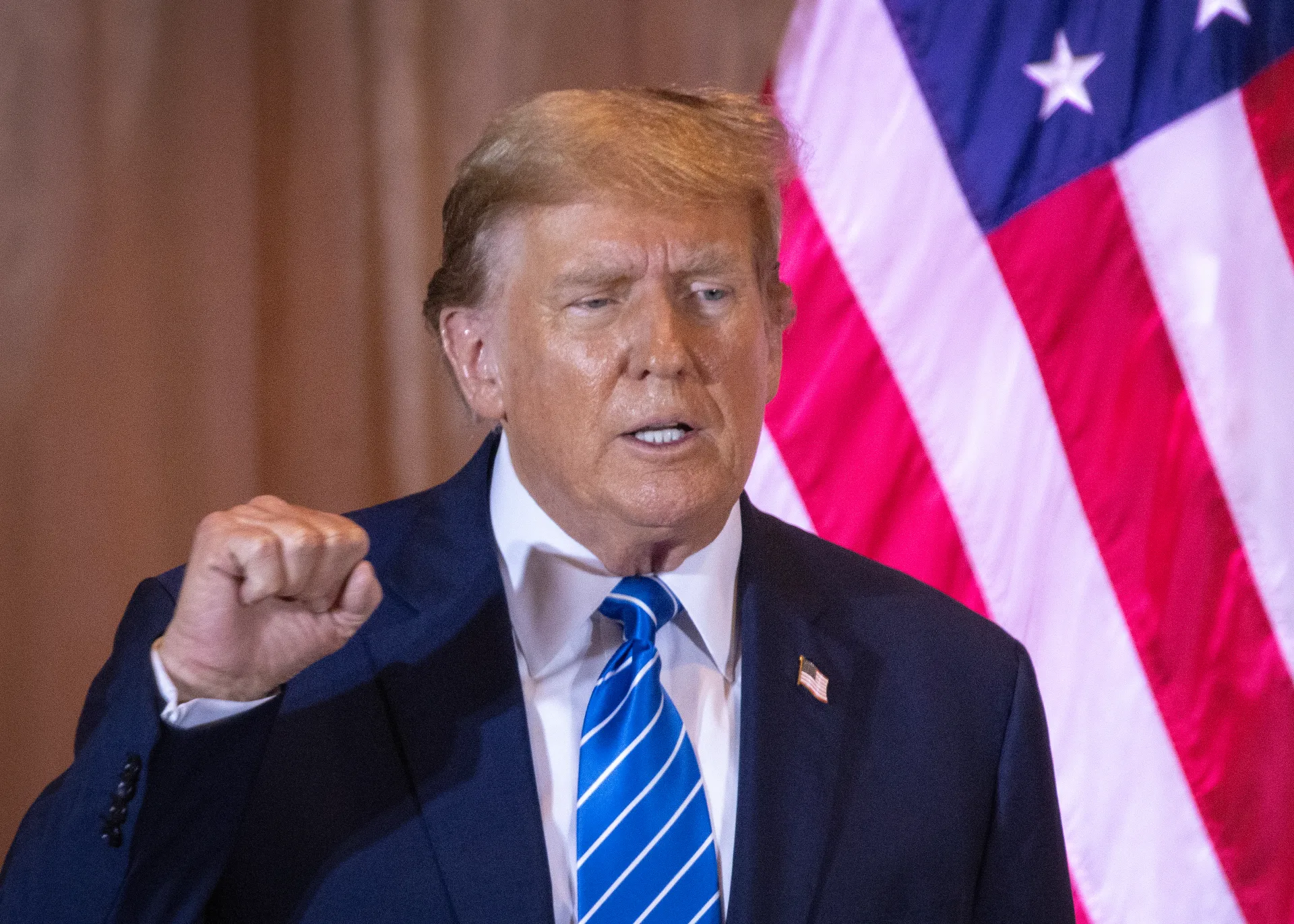 El expresidente estadounidense Donald Trump habla en Florida, EE.UU. EFE/Cristobal Herrera-Ulashkevich