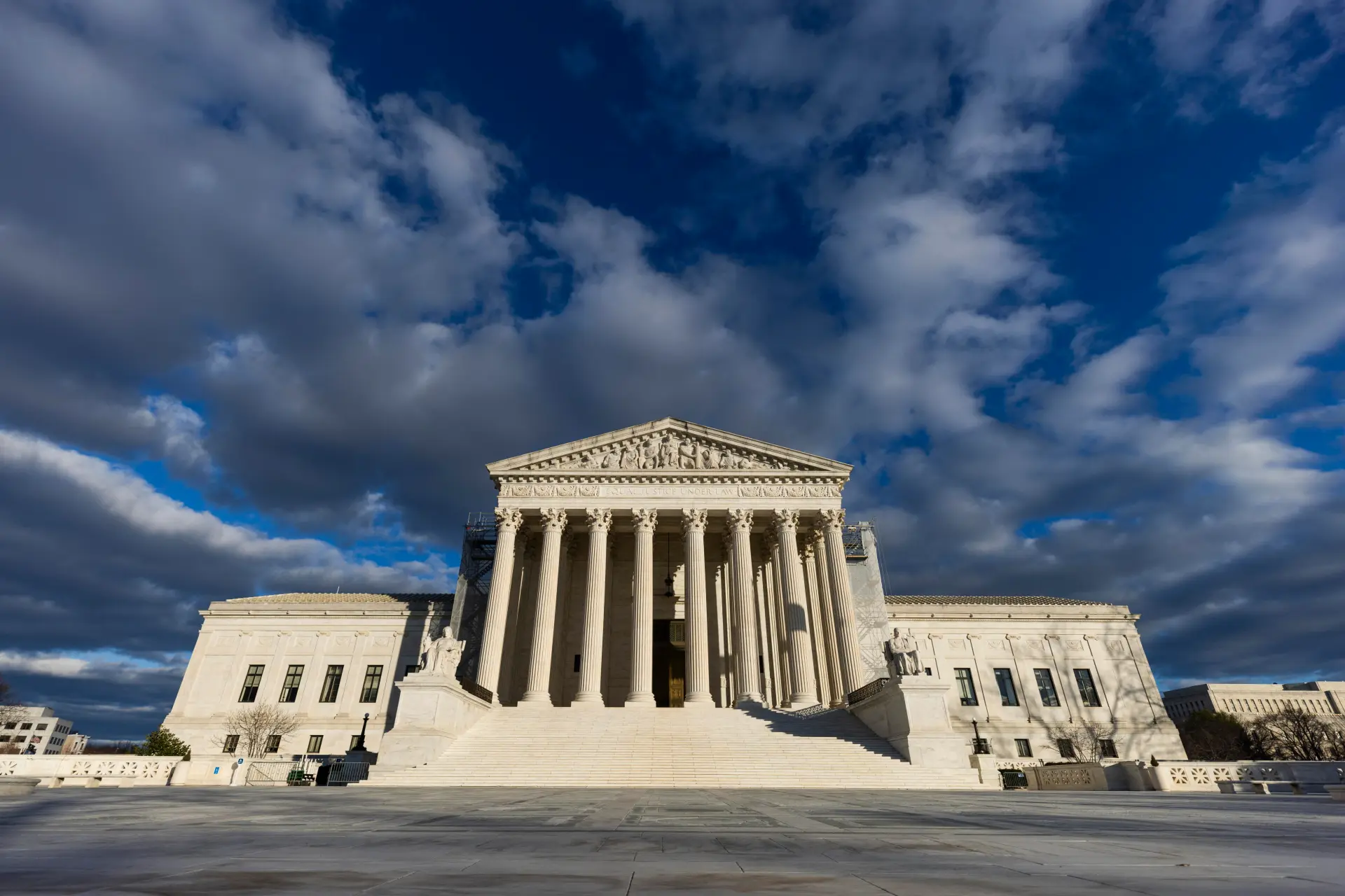 Vista del Tribunal Supremo de Estados Unidos, en Washington. EFE/Jim Lo Scalzo