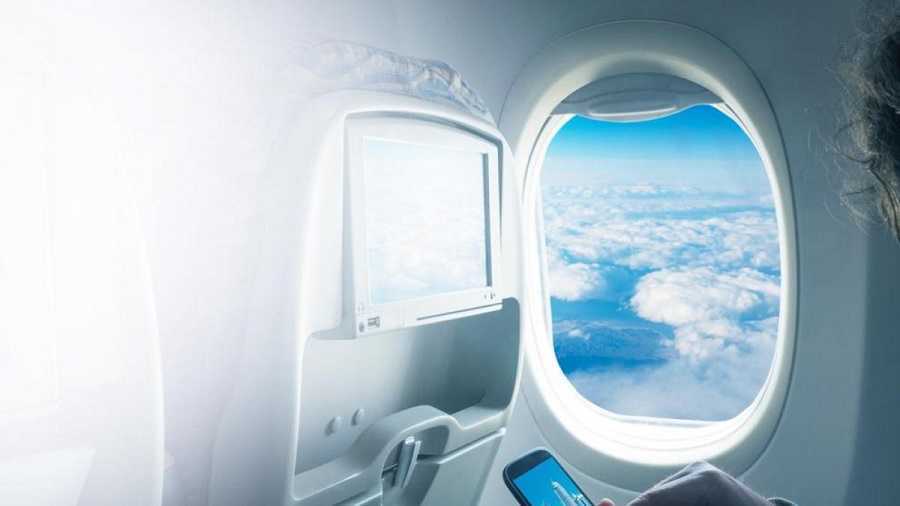 Lucha de clases en un avión
