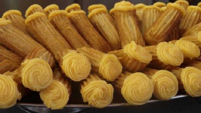 Churros de papa con mostaza y queso