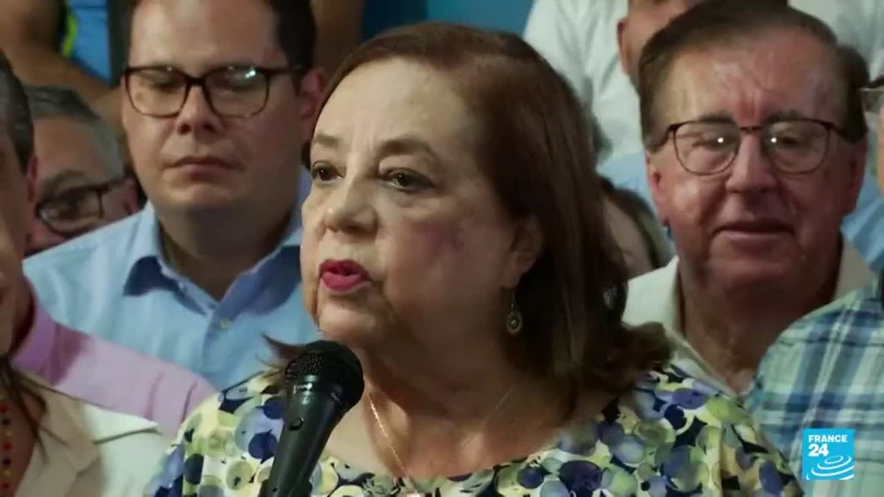 Problemas para inscribir a Corina Yoris