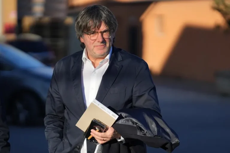 El expresidente de la Generalitat, Carles Puigdemont. EFE/ David Borrat