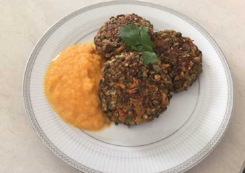 Tortitas de lentejas y queso: sabrosa receta para desayunar