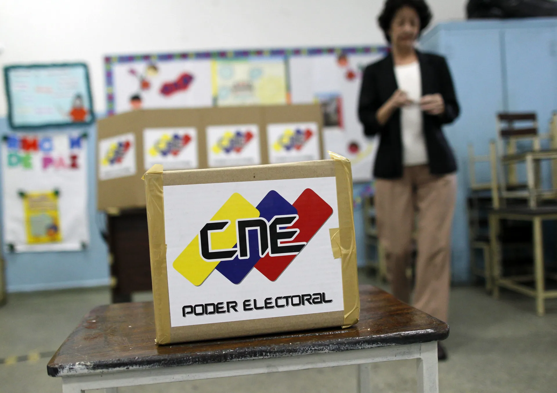 Fotografía de archivo de una jornada electoral en Venezuela.EFE/ David Fernández