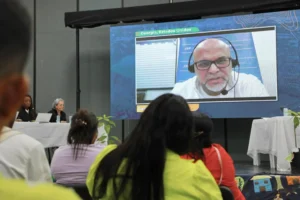 Fotografía de archivo cedida por la Jurisdicción Especial para la Paz (JEP) que muestra al exjefe paramilitar Salvatore Mancuso, en una videoconferencia. EFE/Justicia Especial Para La Paz
