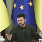 El presidente de Ucrania, Volodymyr Zelensky, en una conferencia de prensa en Kiev, en una imagen de archivo. EFE/Sergey Dolzhenko