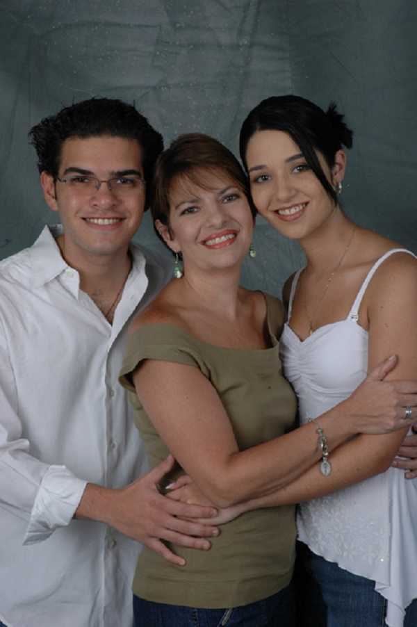 Carmen Julia Álvarez