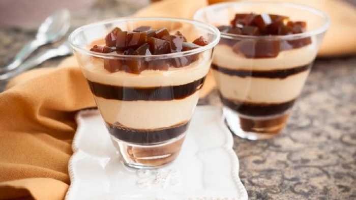 Gelatina de yogur con café
