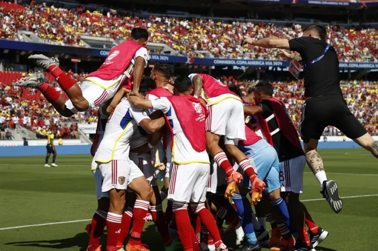 El delantero venezolano Eduardo Bello durante un partido de la Copa América 2024. EFE/EPA/JUAN G. MABANGLO