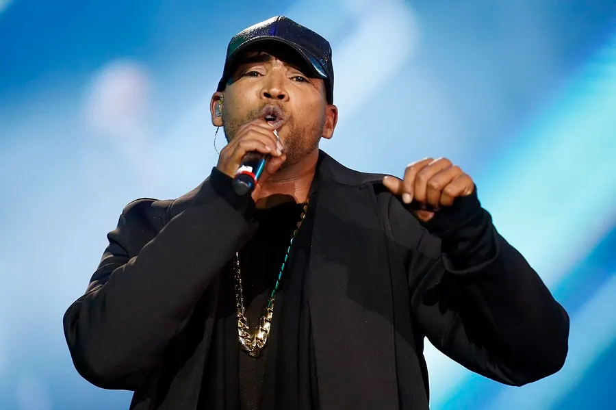 Fotografía de archivo del cantante de puertorriqueño Don Omar durante su actuación en la sexta jornada de la 57 edición del Festival Internacional de La Canción de Viña del Mar, en Viña del Mar, al noreste de Santiago (Chile). EFE/Mario Ruiz