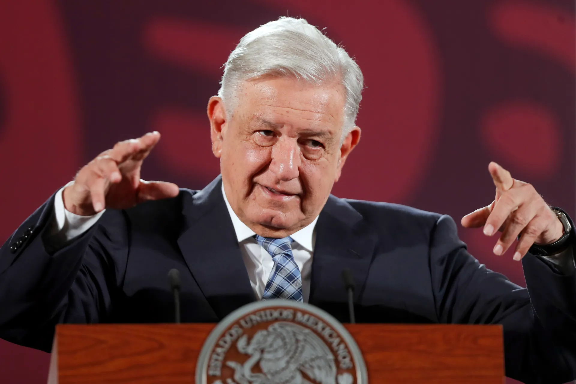 El presidente de México, Andrés Manuel López Obrador, durante su conferencia de prensa matutina este lunes 17 de junio de 2024, en el Palacio Nacional de la Ciudad de México. EFE/Isaac Esquivel