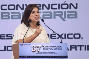 La candidata de la coalición opositora Fuerza y Corazón por México, Xóchitl Gálvez. EFE/David Guzmán