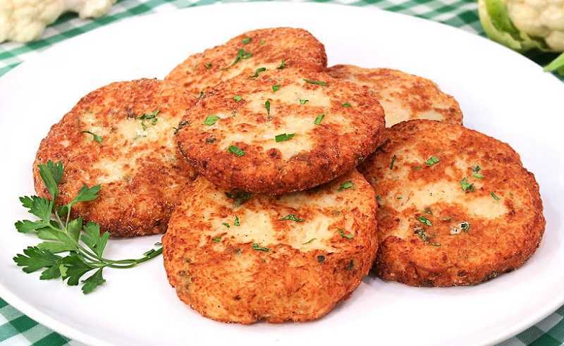 Tortitas de coliflor con queso: prepara esta deliciosa receta