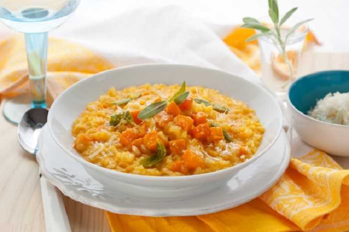 Estofado de plátano y zanahoria con arroz: deliciosa receta