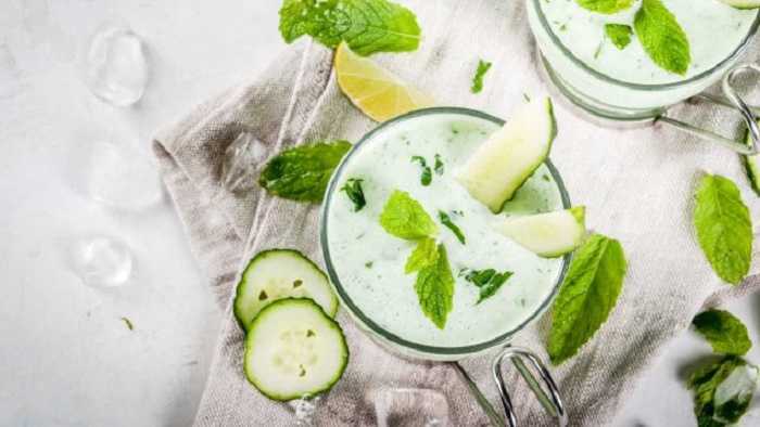 Crema fría de pepino y lechuga