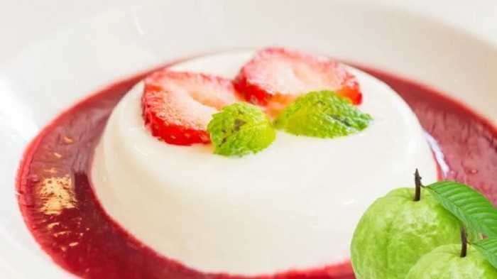 Gelatina de queso crema con guayaba