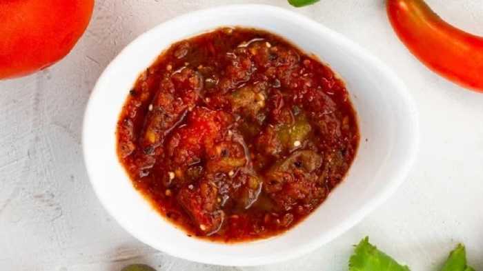 Salsa endiablada de chile pasilla