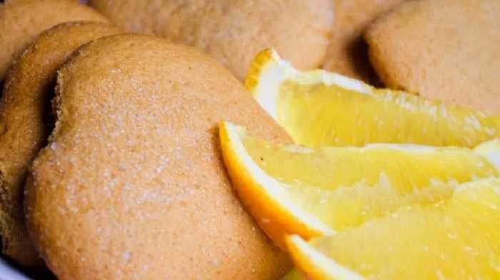Galletas de avena con naranja