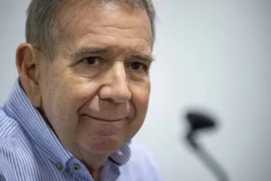 El candidato de la oposición en las elecciones a la Presidencia de Venezuela, Edmundo González Urrutia, el 15 de junio de 2024. EFE/ Ronald Peña R.
