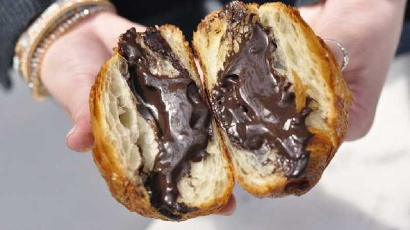 Croissant relleno de crema de oreo: así lo puedes preparar