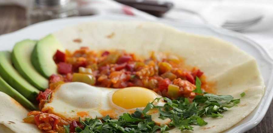 Huevos rancheros paleo con salsa: prepara este sabroso plato