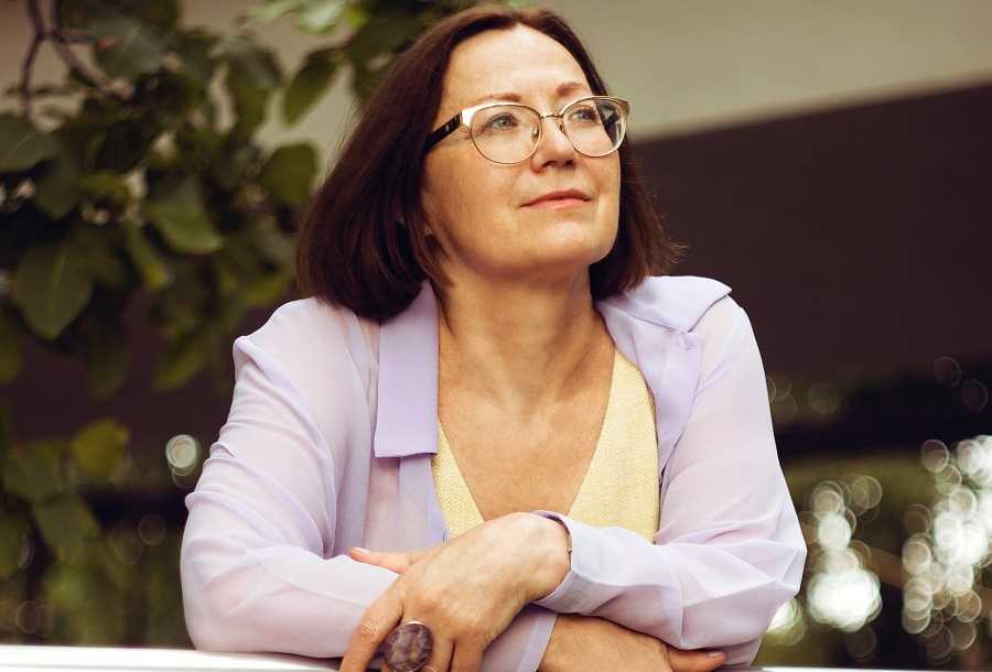 5 trabajos virtuales para mayores de 60 años