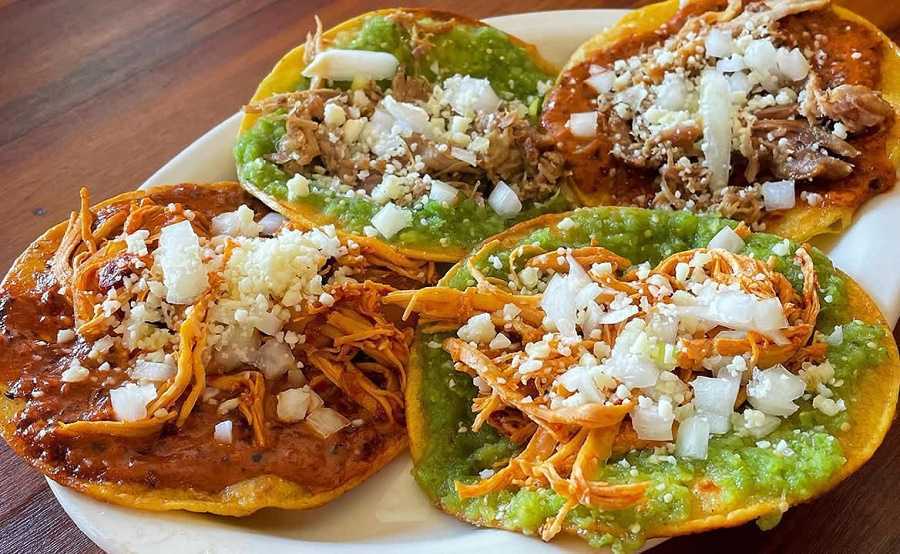 Chalupas poblanas con pollo: rica receta para compartir en casa