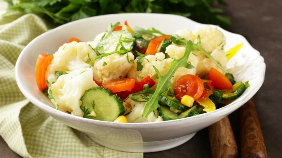 Ensalada de coliflor: sabrosa opción para una cena ligera