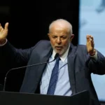 El presidente de Brasil, Luiz Inácio Lula da Silva, habla en la ceremonia de inauguración de la 27ª Bienal Internacional del Libro de São Paulo, que este año tiene a Colombia como país invitado de honor, este jueves en Sao Paulo (Brasil). EFE/Isaac Fontana