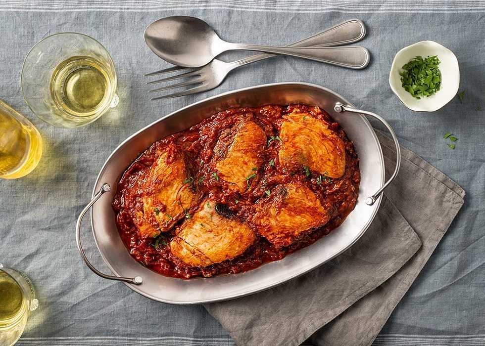 Bonito con tomate: sabrosa receta para el almuerzo