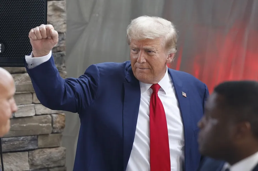 El expresidente estadounidense y candidato presidencial republicano Donald Trump en Evans , Georgia, EE.UU., este 4 de octubre de 2024. EFE/EPA/Erik S. Lesser