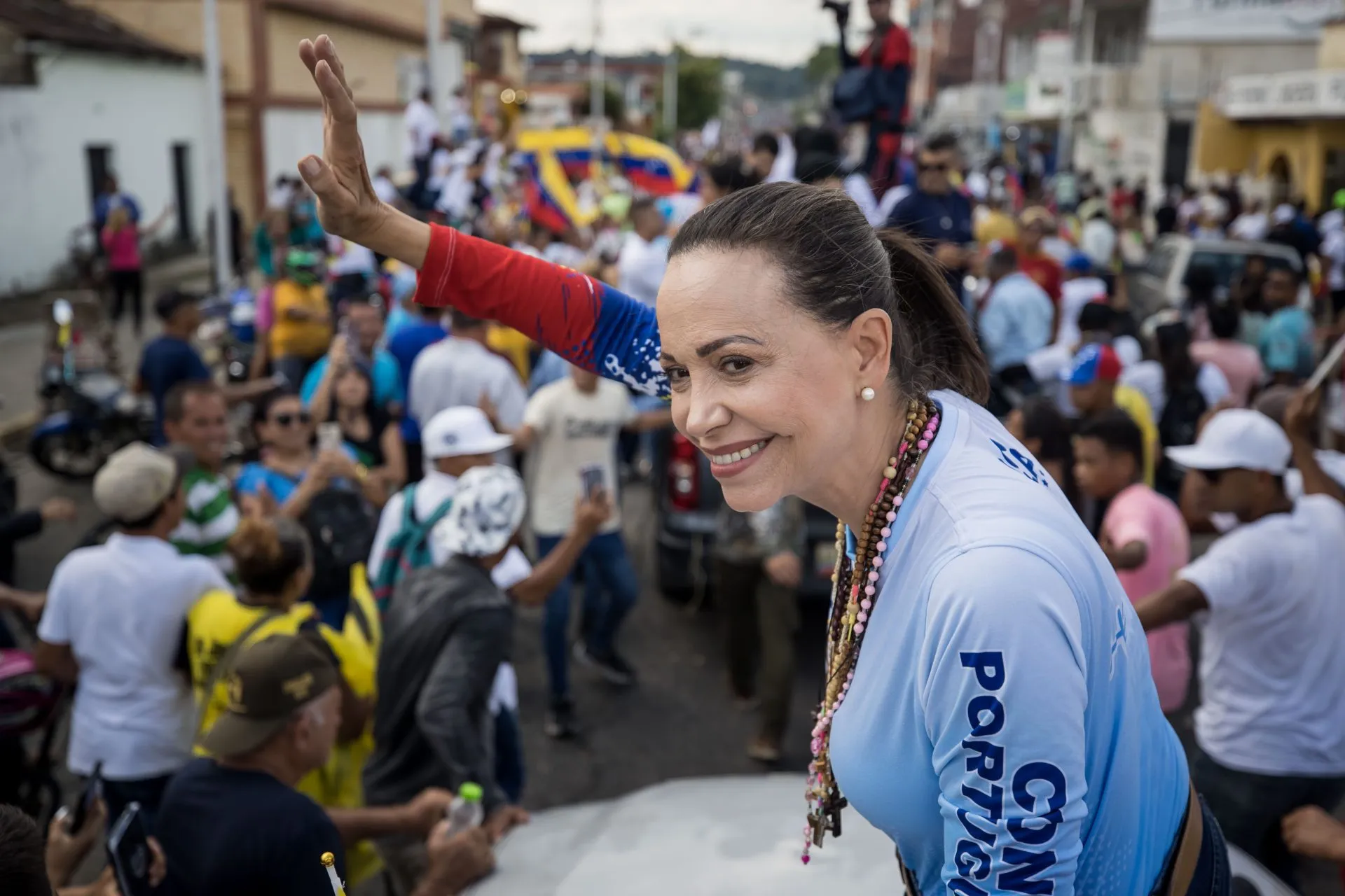 Fotografía que muestra a la líder opositora, Maria Corina Machado, en un acto de campaña el 17 de julio del 2024 en Guanare (Venezuela). EFE/Miguel Gutiérrez