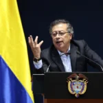 Fotografía de archivo del 30 de septiembre de 2024 del presidente de Colombia, Gustavo Petro, durante una conferencia en el Antiguo Palacio de Medicina de la Universidad Nacional Autónoma de México (UNAM), en Ciudad de México (México). EFE/José Méndez