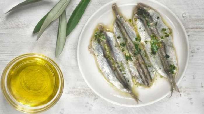 Boquerones al limón marinados