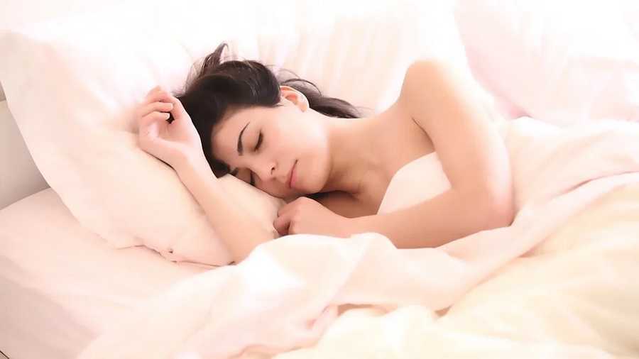 Dormir del lado derecho cambia tu vida! Explicado