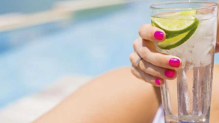 Tomar agua: el secreto para una mente y cuerpo saludables