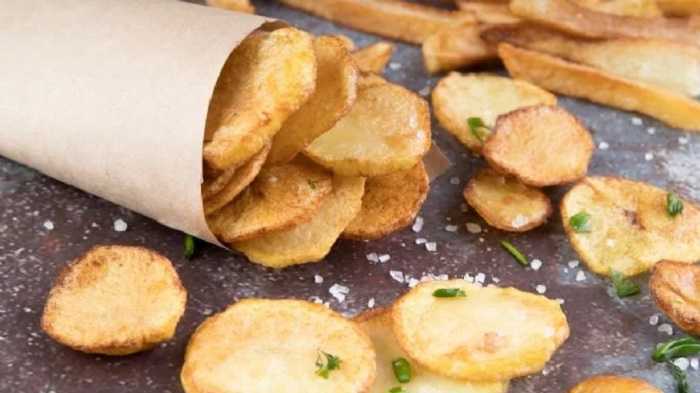 Papas crujientes con perejil