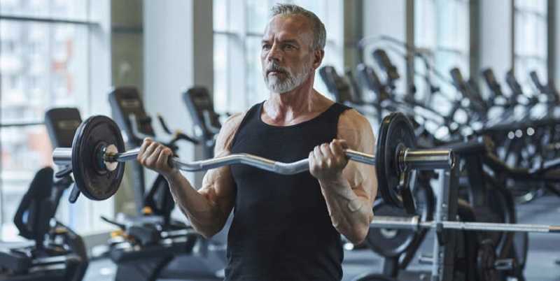 Después de los 50 años: los únicos 5 ejercicios que necesitas